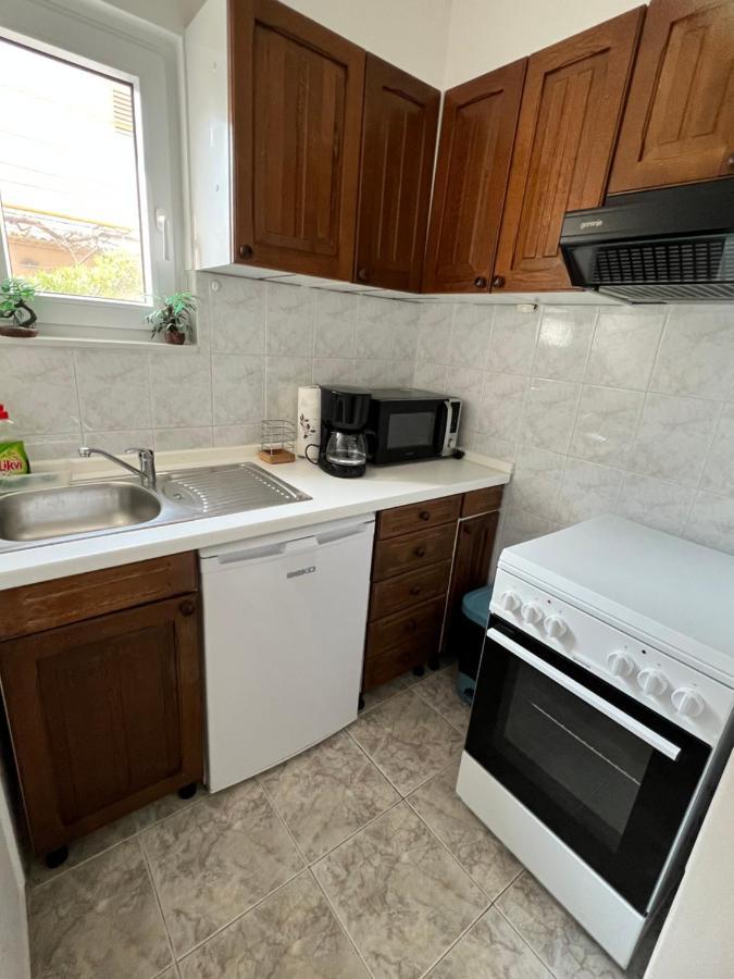 Apartments Javorska Kaštela Екстериор снимка
