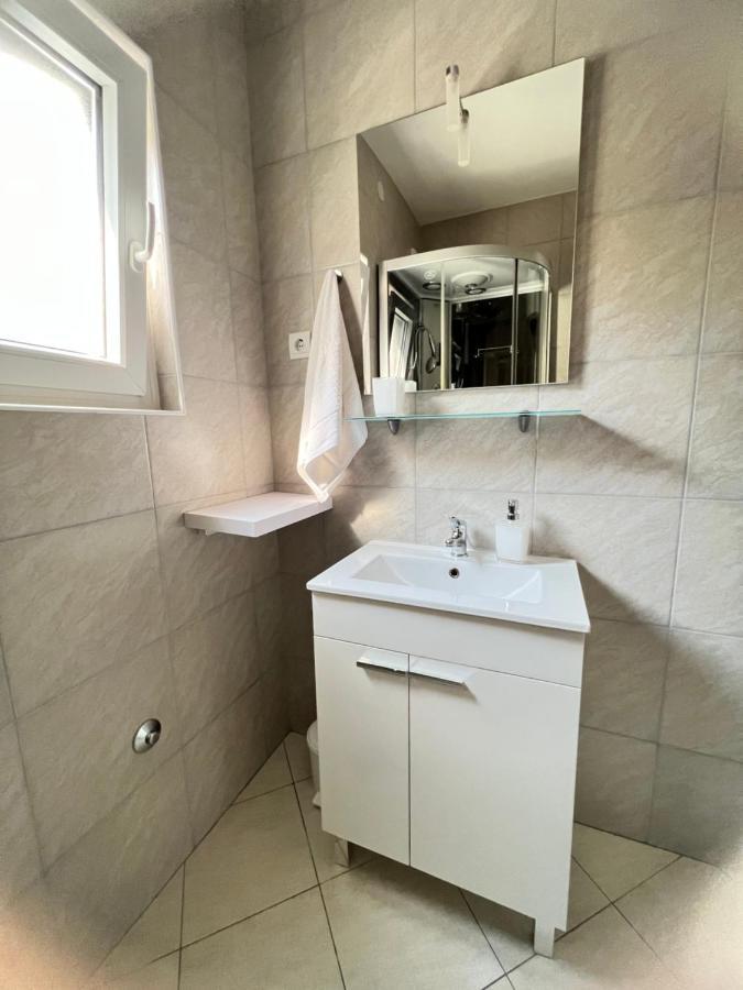 Apartments Javorska Kaštela Екстериор снимка