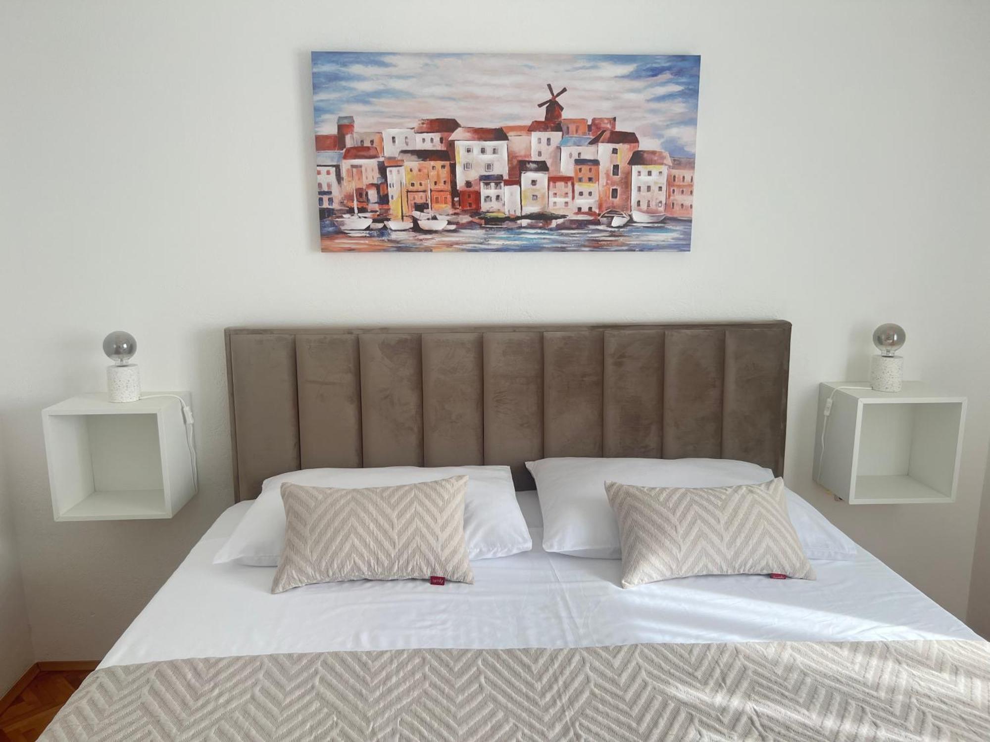 Apartments Javorska Kaštela Стая снимка