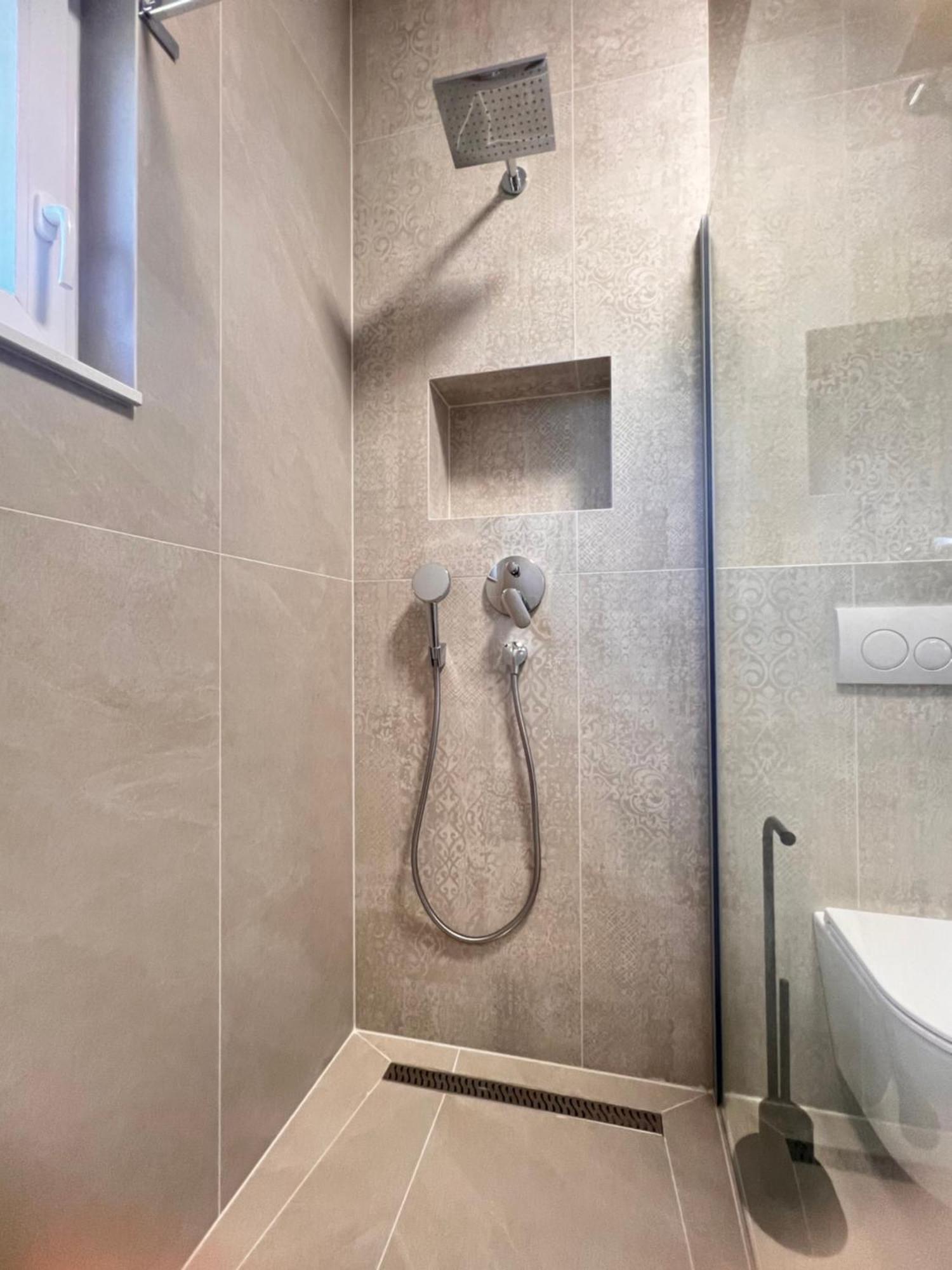 Apartments Javorska Kaštela Екстериор снимка